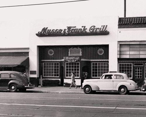 Musso&Frank_ Grill_1940s