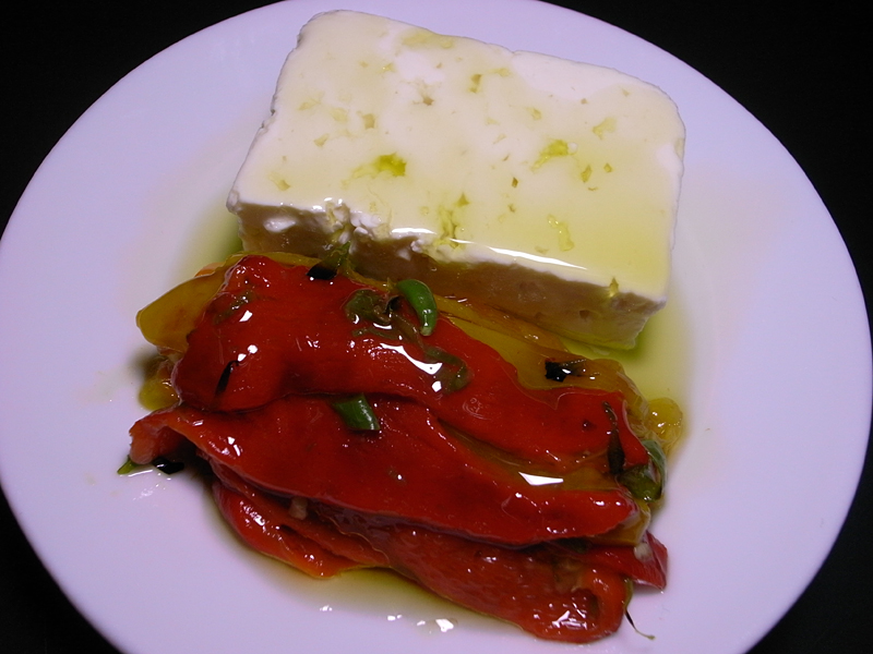 R0027870_feta_pepper