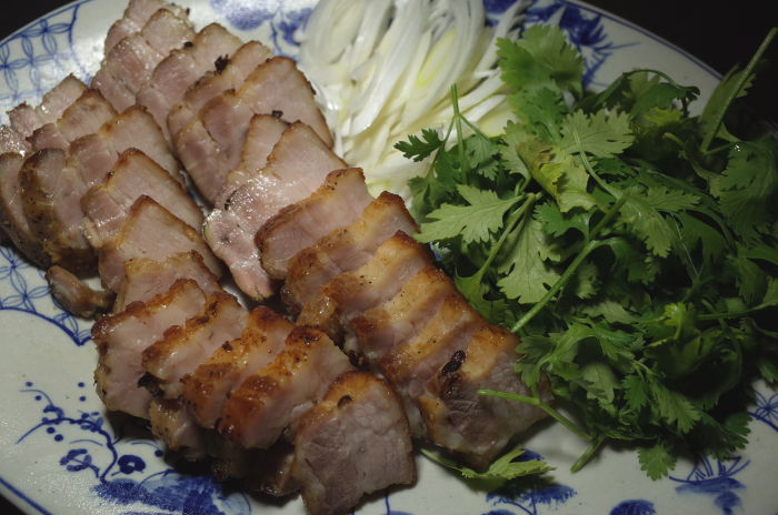 R0054635_salted pork belly hakka style