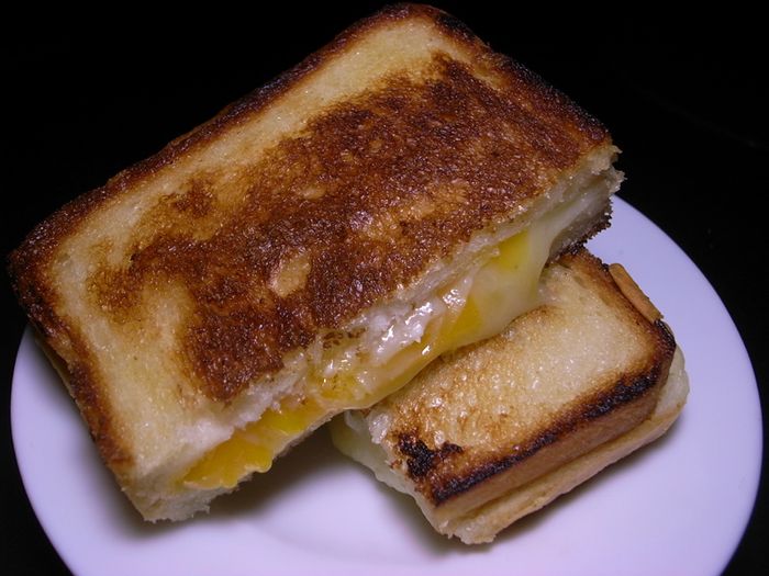R0046097_Grilled cheese sandwich