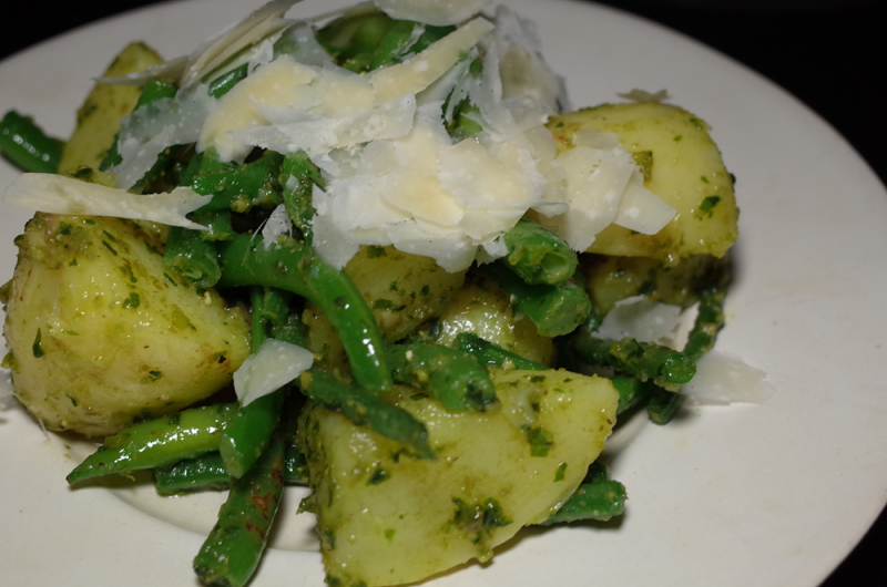 R0048127_Insalata di patate e fagiolini al pesto