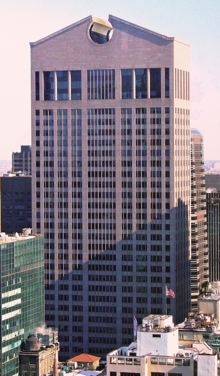 Sony_Building_by_David_Shankbone_crop